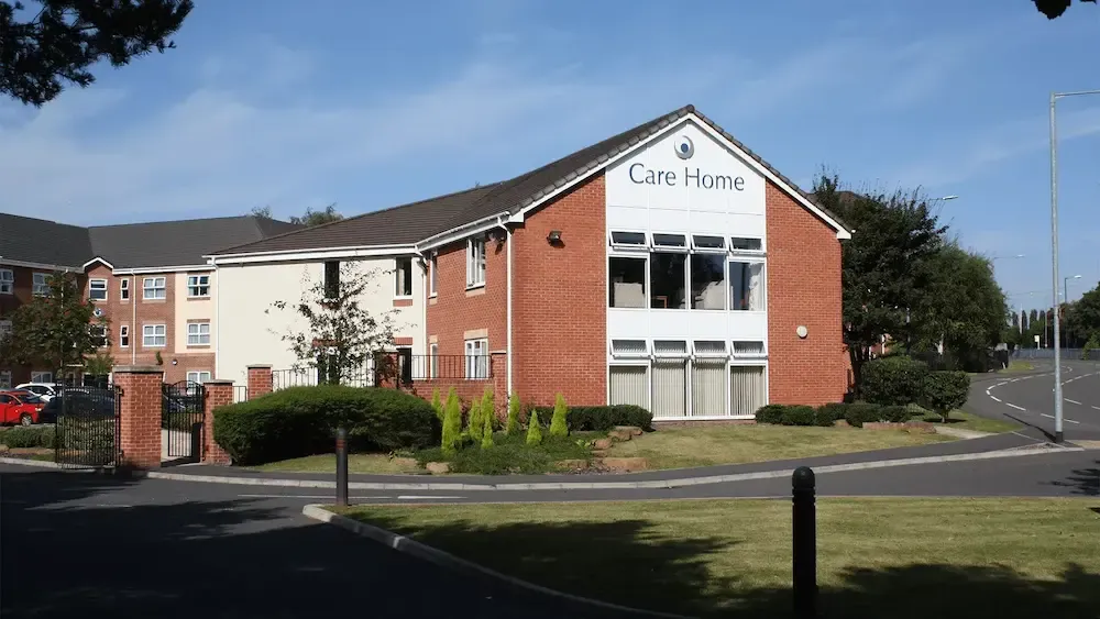 Acer Court care home exterior