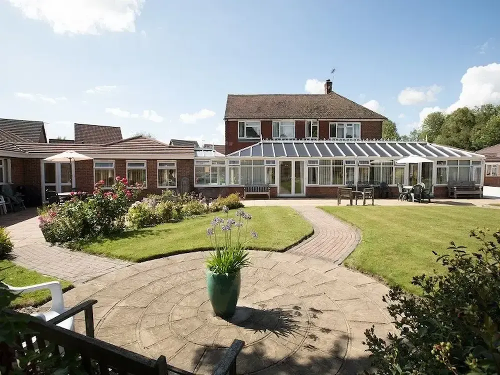 Chippendayle Lodge Care Home garden and exterior