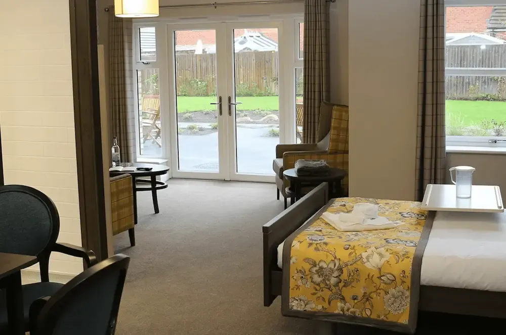 Cotswolds Rise Care Home bedroom