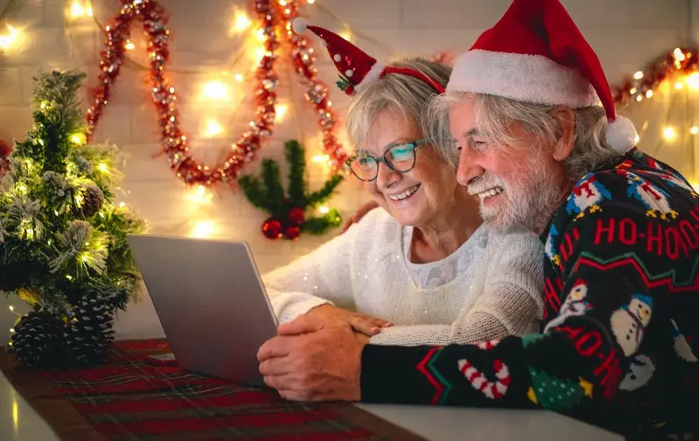 9 Ways To Create A Dementia Friendly Christmas | Lottie