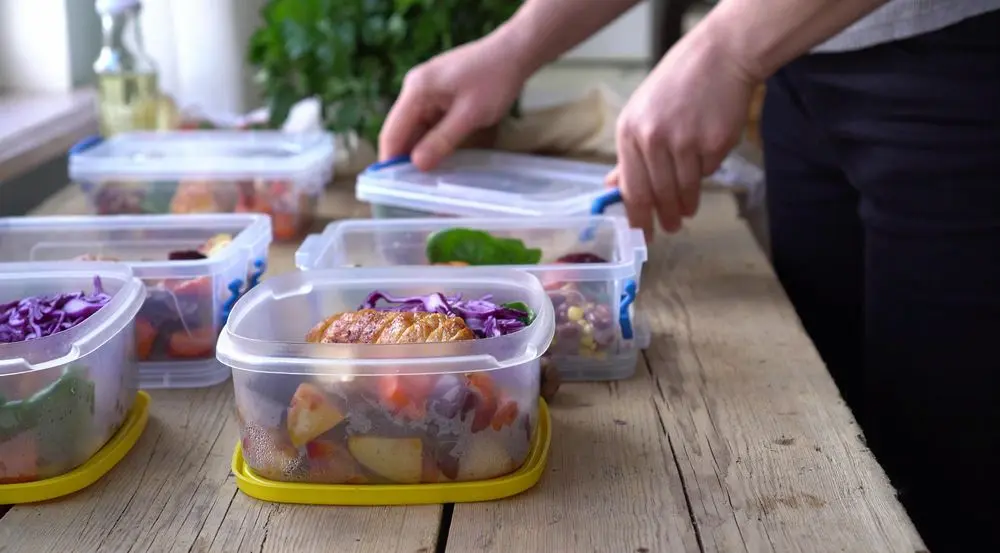 Several tubs of prepped meals