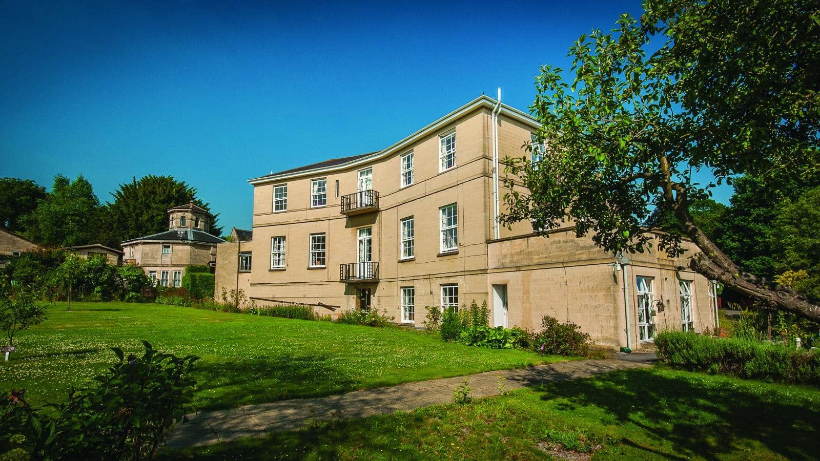 Photo of Stratton House